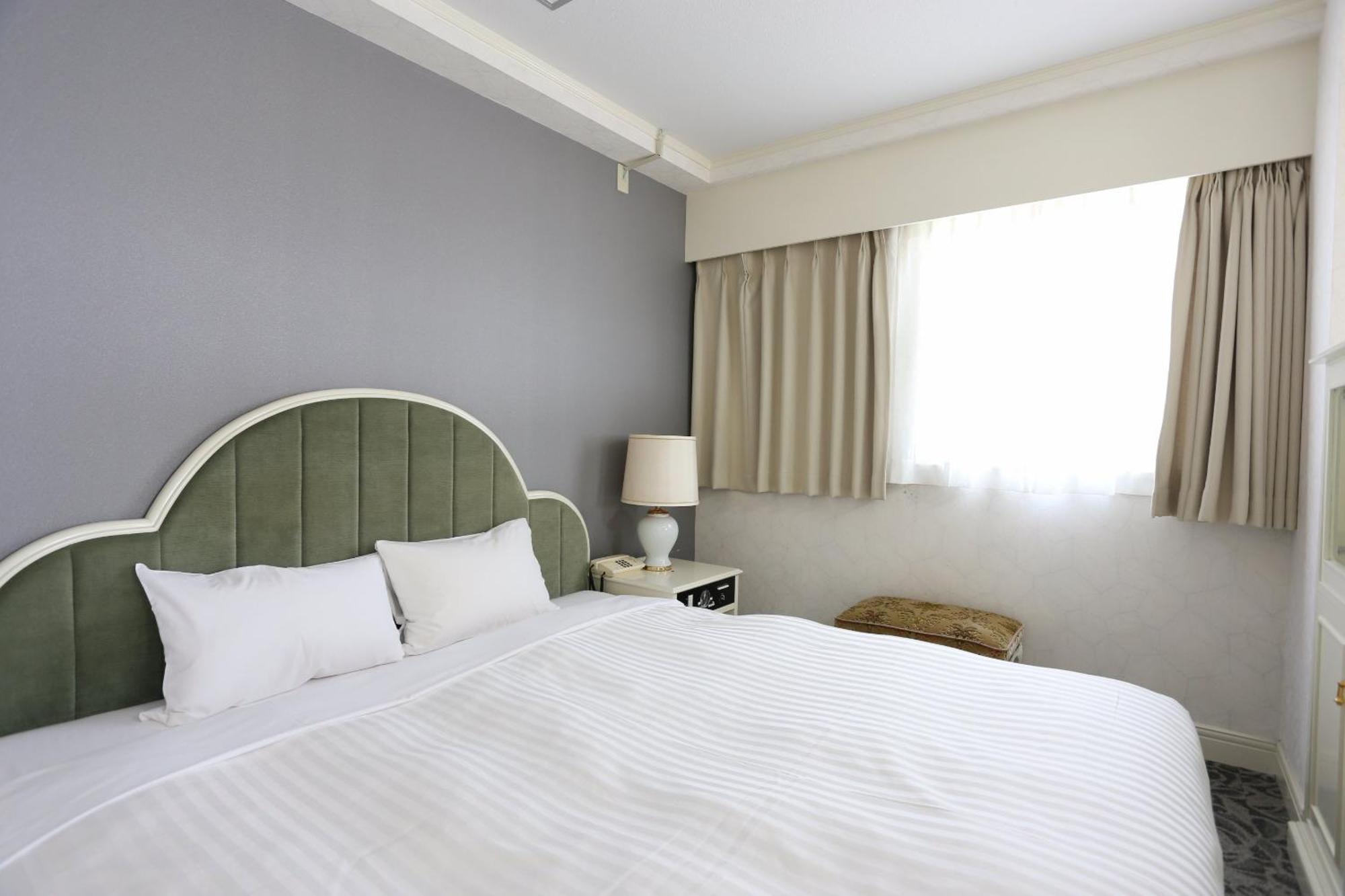 Hotel Castle Inn Yokkaichi Eksteriør billede