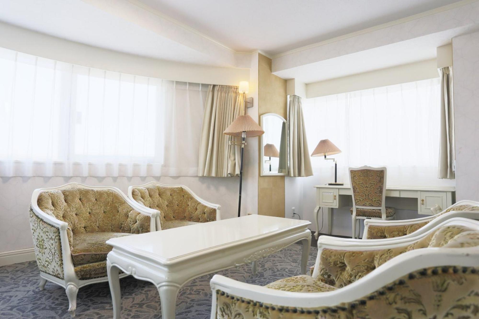 Hotel Castle Inn Yokkaichi Eksteriør billede